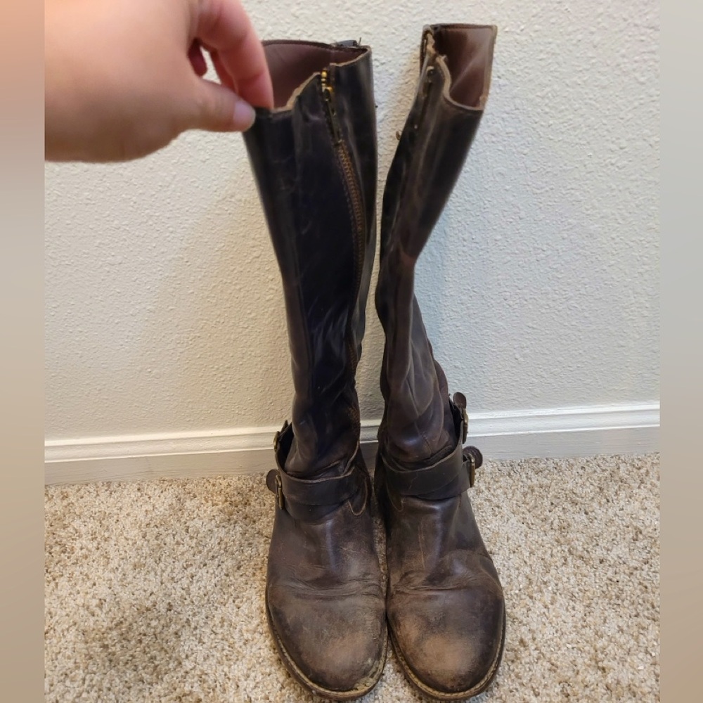 Women’s riding boots size 7.5